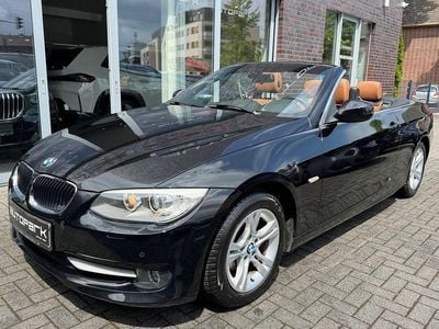 Schwarz Gebraucht 2011 BMW 318 Cabriolet Comfort Edition Cabrio | 12.900 € (Fairer Preis)