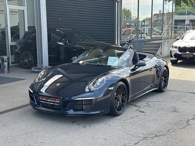 Porsche 911 Carrera 4 GTS