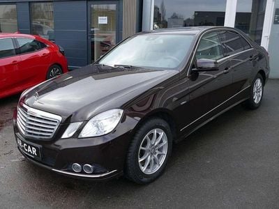 Gebraucht Mercedes E300 Elegance 204 PS (150 kW) 2010 Braun Limousine