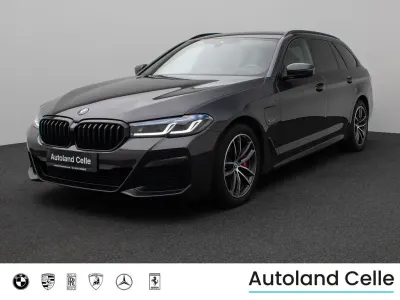 Gebraucht BMW 530e M Sport 292 PS (214 kW) 2023 Schwarz Limousine
