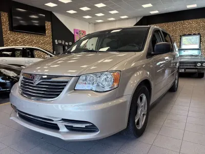 Gebraucht Lancia Voyager Silver 283 PS (208 kW) 2013 Silber Van / Kleinbus