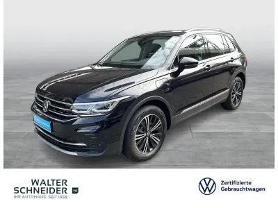 Gebraucht VW Tiguan Elegance 245 PS (180 kW) 2023 Deep black perleffekt SUV