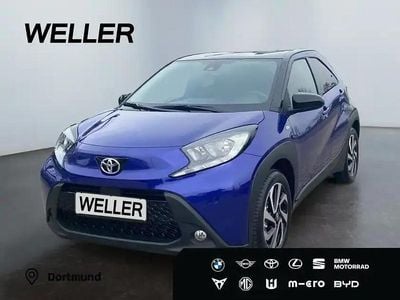 Usata Toyota Aygo Team 72 CV (52 kW) 2024 Blu Utilitaria