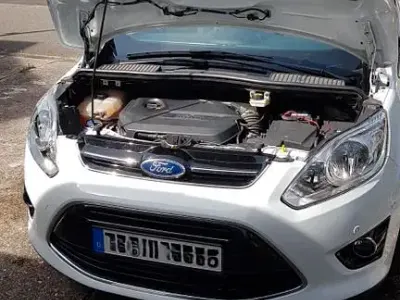 Gebraucht Ford C-MAX Titanium 182 PS (133 kW) 2014 Weiß Van / Kleinbus