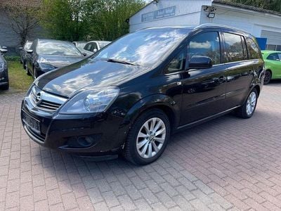 Gebraucht Opel Zafira Family 110 PS (80 kW) 2014 Schwarz Van / Kleinbus