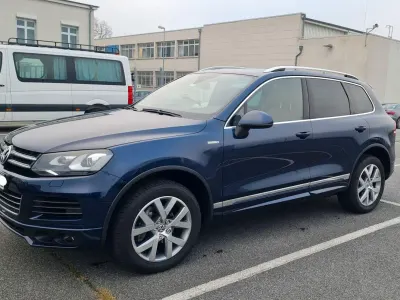 Gebraucht VW Touareg Edition 245 PS (180 kW) 2014 Blau SUV
