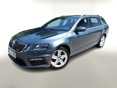 Quarzgrau metallic Gebraucht 2018 Skoda Octavia RS Kombi | 17.754 € (Fairer Preis)