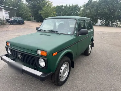 Gebraucht Lada niva 2014 Grün SUV