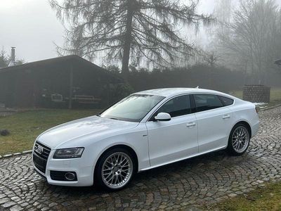 Weiß Gebraucht 2011 Audi A5 Sportback S-Line Kleinwagen | 12.650 € (Fairer Preis)