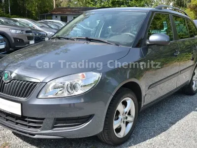 Gebraucht Skoda Fabia Family 86 PS (63 kW) 2011 Grau Kombi