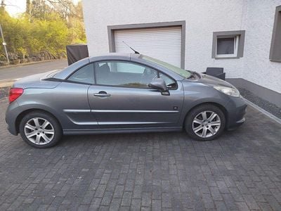 Second-hand Peugeot 207 CC Filou 120 CP (88 kW) 2009 Gri Cabrio