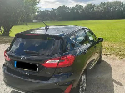 Gebraucht Ford Fiesta Vignale 125 PS (91 kW) 2019 Schwarz Kleinwagen