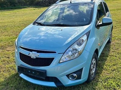Second-hand Chevrolet Spark LS 82 CP (60 kW) 2010 Albastru Hatchback