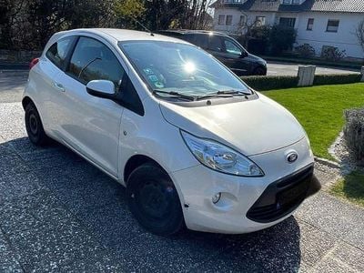 Gebraucht Ford Ka Titanium 69 PS (50 kW) 2009 Weiß Kleinwagen