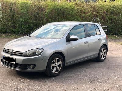 Usata VW Golf VI Team 105 CV (77 kW) 2010 Argento Utilitaria