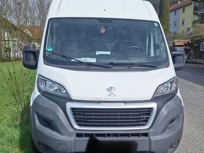 Gebraucht Peugeot Boxer 131 PS (96 kW) 2015 Weiß Van