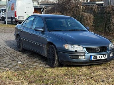 Gebraucht Opel Omega 136 PS (100 kW) 1999 Blau Limousine