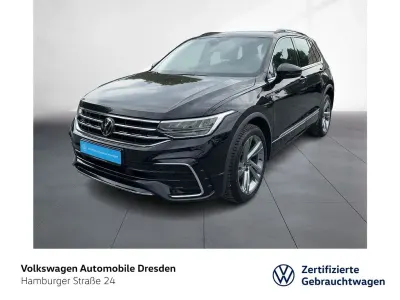 Gebraucht VW Tiguan R-line 150 PS (110 kW) 2024 Deep black perleffekt SUV