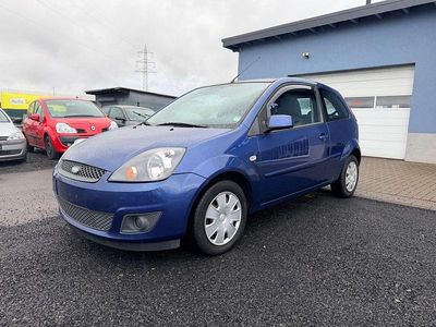 Gebraucht Ford Fiesta Style 80 PS (58 kW) 2008 Blau Kleinwagen