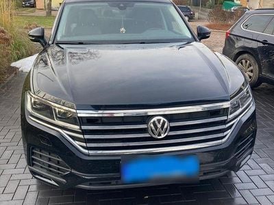 Gebraucht VW Touareg 231 PS (169 kW) 2019 Schwarz SUV