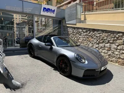 Gebraucht Porsche 992 485 PS (356 kW) 2025 Grau Cabrio