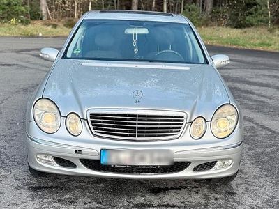 Mercedes E270