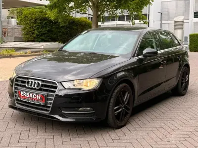 Gebraucht Audi A3 Sportback Ambiente 110 PS (80 kW) 2016 Schwarz Kleinwagen