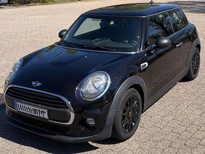 Usata Mini ONE 102 CV (75 kW) 2017 Nero Utilitaria