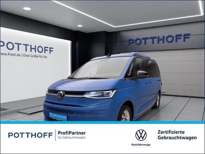 Second-hand VW T7 California 204 CP (150 kW) 2025 Albastru Van