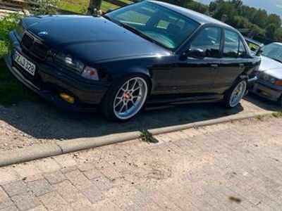 BMW 328