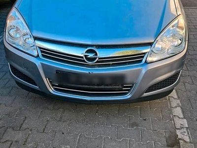 gebraucht Opel Astra Limousine 1.6 Benzin Automatik