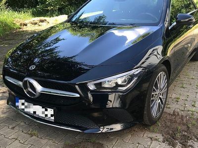 Mercedes CLA180
