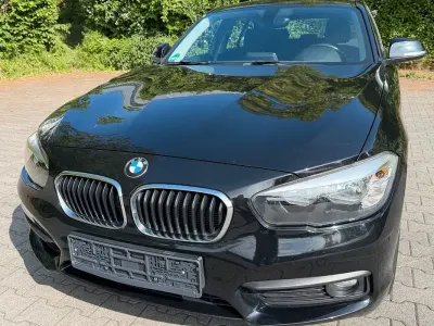 Gebraucht BMW 116 Advantage 109 PS (80 kW) 2015 Schwarz Kleinwagen