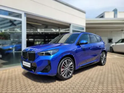 Gebraucht BMW X1 M Sport 211 PS (155 kW) 2024 Blau SUV