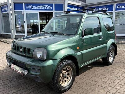 Second-hand Suzuki Jimny 96 CP (70 kW) 2010 Verde SUV