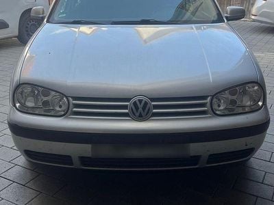 Usata VW Golf III Basis 101 CV (74 kW) 1999 Argento Station wagon