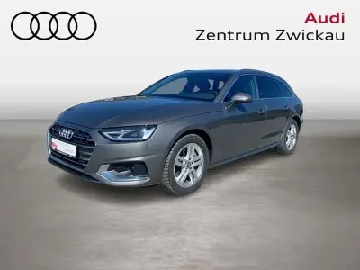 Używany Audi A4 Advanced 190 KM (139 kW) 2021 Szary Kombi