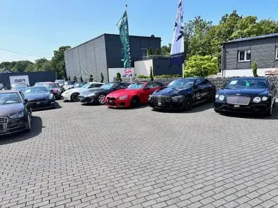 Używany Opel Astra Edition 110 KM (80 kW) 2021 Czarny Sedan/Limuzyna