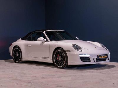 Porsche 911 Carrera GTS