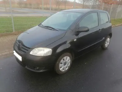 Gebraucht VW Fox Edition 54 PS (39 kW) 2007 Schwarz Kleinwagen