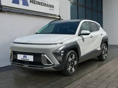 Neu Hyundai Kona Prime 138 PS (101 kW) 2026 Grau SUV
