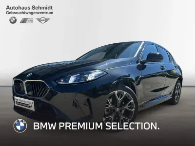 Gebraucht BMW 118 Sport Line 150 PS (110 kW) 2025 Saphirschwarz Kleinwagen