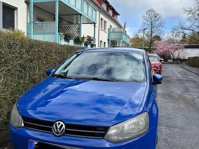 Gebraucht VW Polo Life 75 PS (55 kW) 2013 Blau Kleinwagen