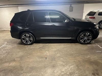 BMW X5 M50