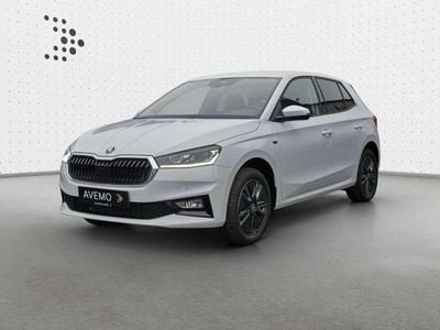 Neu Skoda Fabia Tour 95 PS (69 kW) 2025 Moonweiß perleffekt Limousine