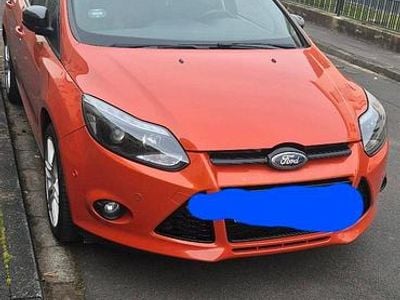 Second-hand Ford Focus 150 CP (110 kW) 2011 Portocaliu Break