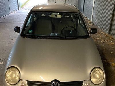 Grau Gebraucht 2003 VW Lupo Basis Kleinwagen | 950 € (Guter Preis)