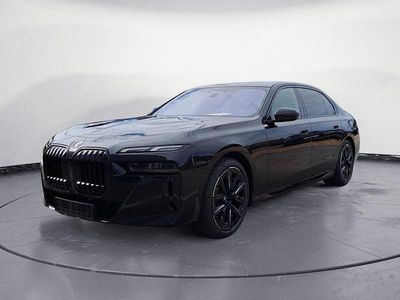 Neu BMW 740 Sport Line 299 PS (219 kW) 2025 Schwarz Limousine