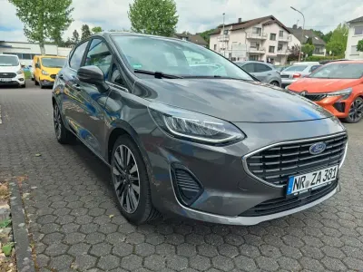 Gebraucht Ford Fiesta Titanium X 125 PS (91 kW) 2023 Grau Kleinwagen