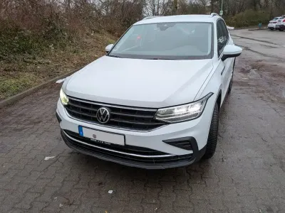 Usata VW Tiguan Life 150 CV (110 kW) 2021 Bianco SUV